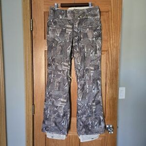 Burton DryRide Snowboarding Pants Lighters Pattern Women's the Chase Pant MEDIUM